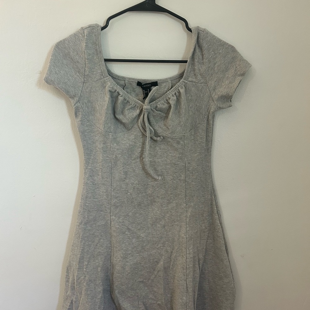 Forever 21 Light Gray Knit Top